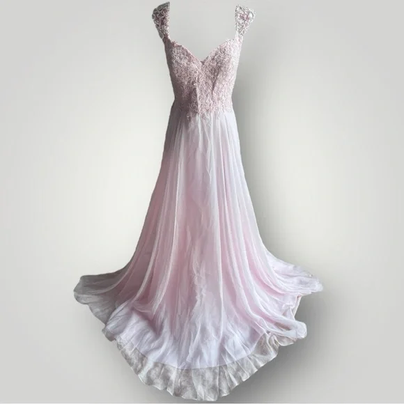 La Femme | Dresses | La Femme Pale Pink Evening Gown | Poshmark